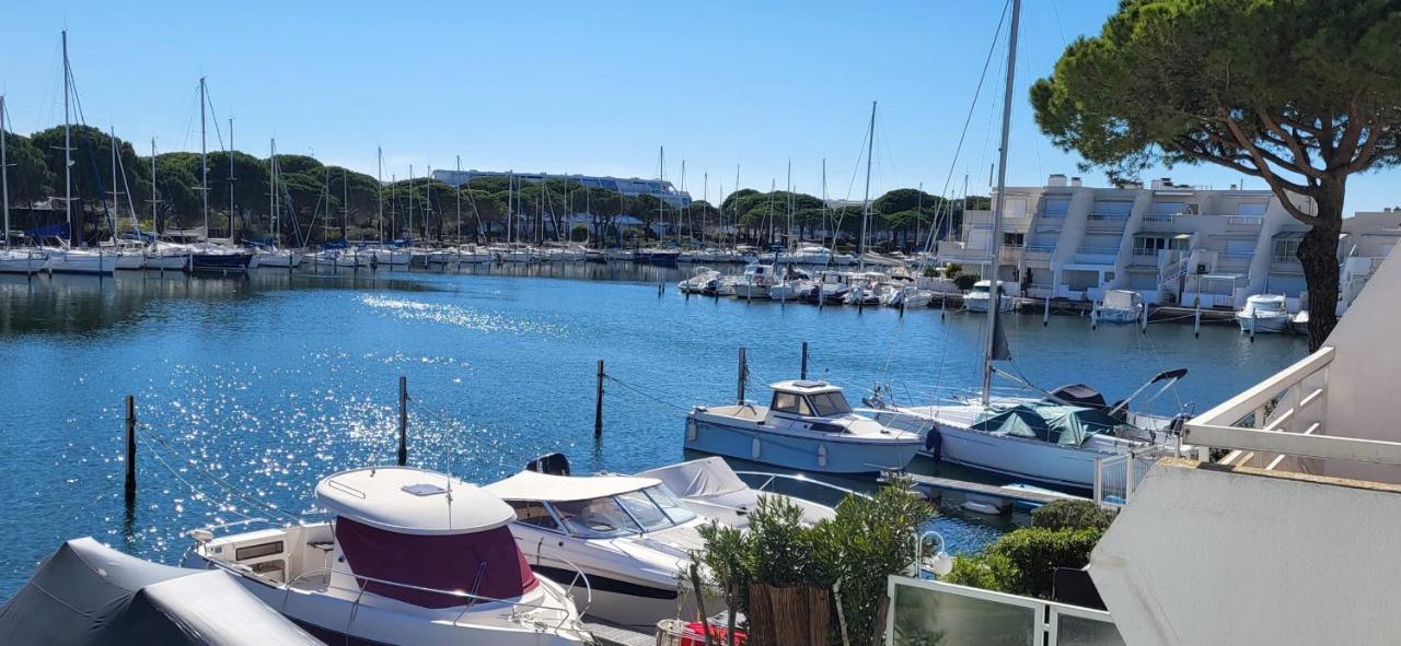 Marina Lairan Vue Sur L'eau Et Les Bateaux De Port Camargue 2etoiles F Ferienhaus